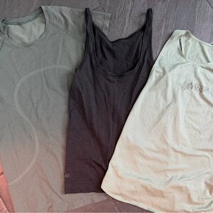Lululemon size 6 tees bundle - Women